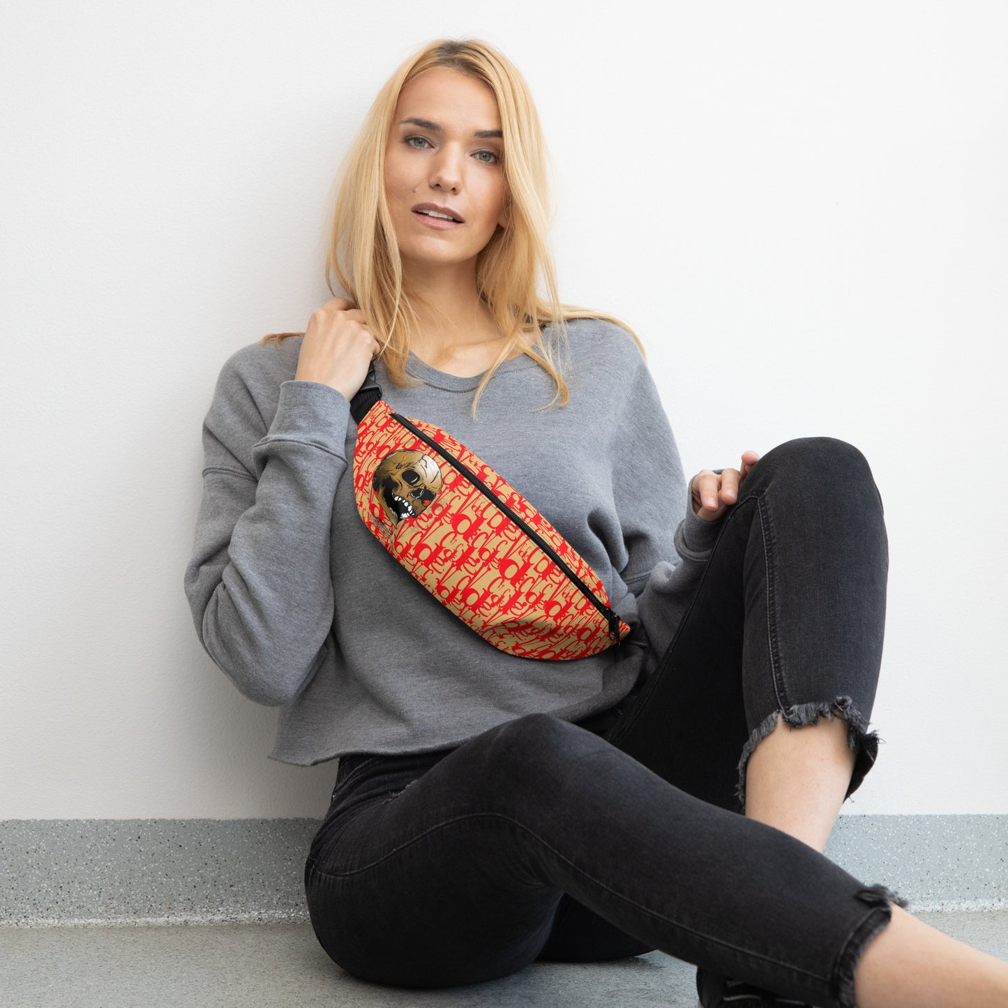 V.OR SKULLS Fanny Pack