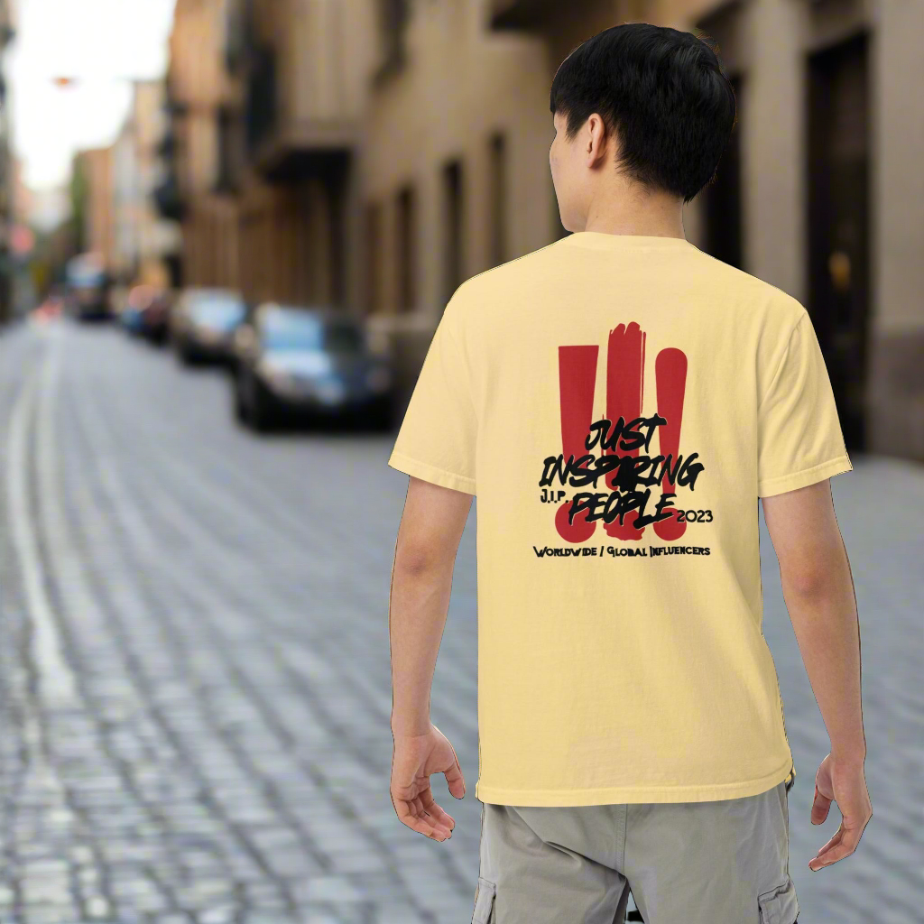Unisex garment-dyed heavyweight t-shirt