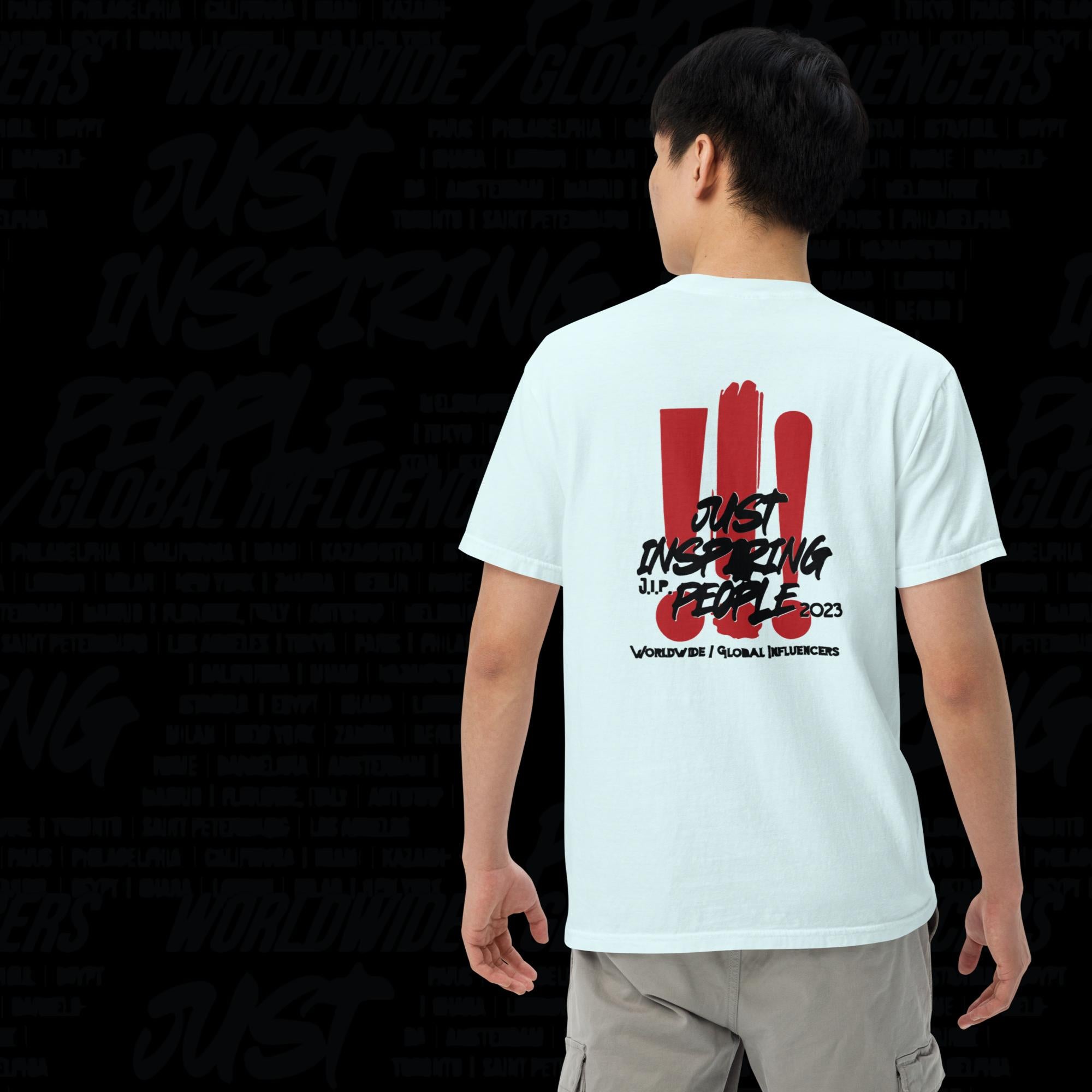 Unisex garment-dyed heavyweight t-shirt